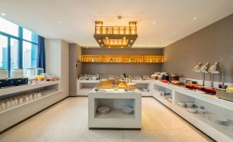 ECHENG Hotel (Yancheng North Station Aegean Shopping Park Store)