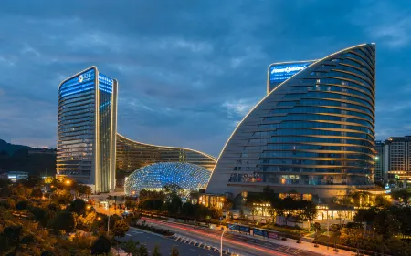 Howard Johnson Flower City Hotel Kunming