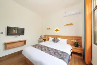 Beihai Longtu Hotel (Yintan Scenic Area)