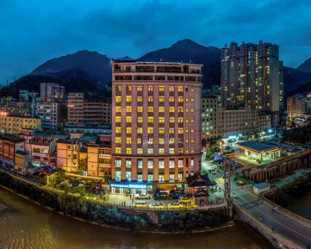 Jingyue Elegant Hotel Hotels in Zhen'an