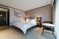 漢庭酒店(武漢光谷青年滙店) 鄰近武漢軟件工程職業學院的酒店