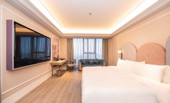 Mercure Xinyang Shengde Hotel (East High-speed Railway Station)