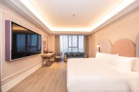 Mercure Hotel Xinyangdong Railway Station Hotels in Xinyang