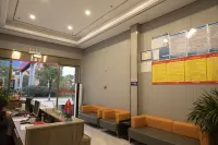 Yijia Business Hotel Hotels in Chongren