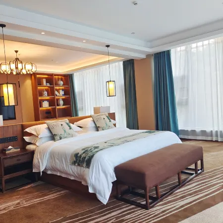 Xilong Meiren Valley Grand Hotel