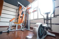 Yangquan Yuebin Taohuayuan Resort - gimnasio