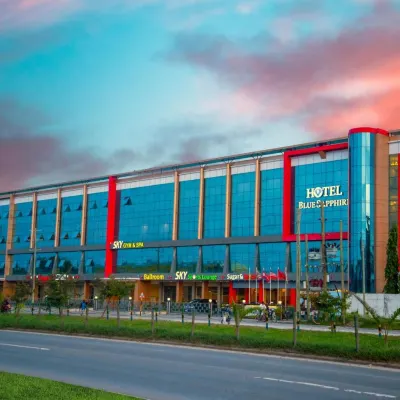 Hotel Blue Sapphire Отели рядом с достопримечательностью «Стадион «Ухуру»»