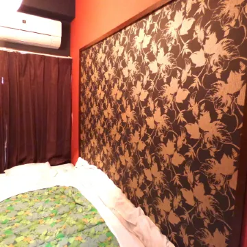Yokohama Hostel Village Hayashi-Kaikan Отели рядом с достопримечательностью «Станция метро Kami Ooka »