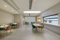 Peace of Mind · hot spring Boutique Hostel