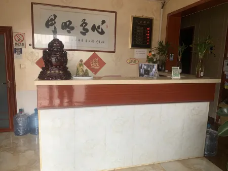 Weinan Qigege Hotel Отели в г. Вэйнань