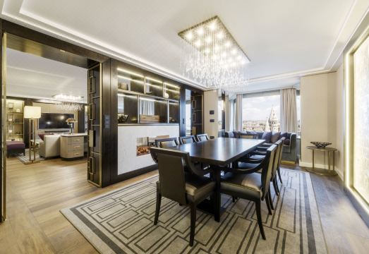 힐튼 부다페스트 내부 시설 이미지