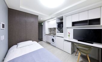 Bridge Residence Hotel