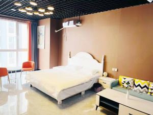 Man Tu Homestay (Baoding East Railway Station Heda New District)