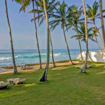 Ishq Talpe Hotel Exterior