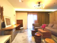 Majiu Hotel - parking