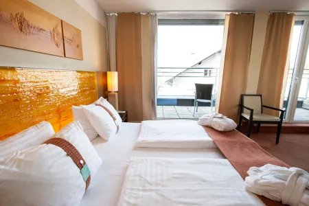 Holiday Inn Salzburg City Отели рядом с достопримечательностью «Marionette Museum»