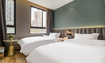 Meego Smart Select Hotel