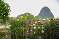 Yangshuo Shanhelian Riverside Garden Hotel Hotel in zona Yulong Bridge