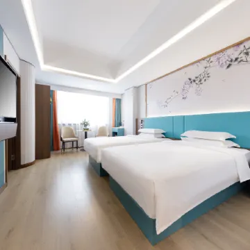 PUSHOW HOTEL Отели рядом с достопримечательностью «Цяньфошань»
