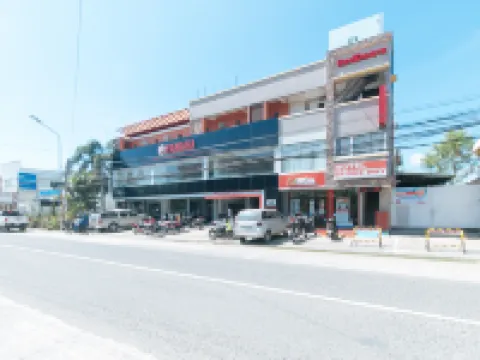 RedDoorz @ Bridgeway Hotel Tuguegarao City Hotels in Cagayan