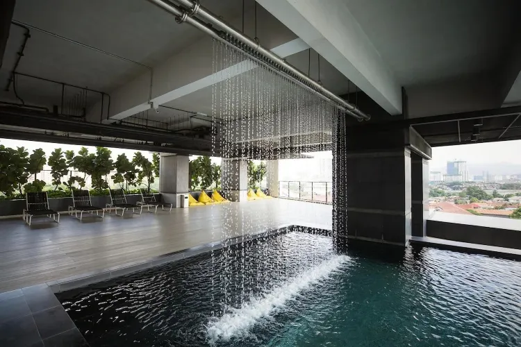 Flexus Signature Suites