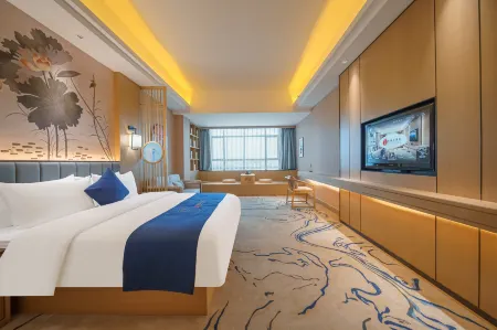 Liangfuji • Guofeng Intelligent Hotel Отели рядом с достопримечательностью «Dongguan Xiangshi Zoo»