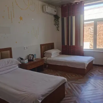 Tailai Riyuexu Hotel