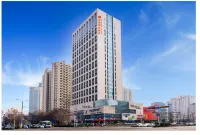 Liancheng International Hotel (Hexie Square Shandong Provincial Hospital) Hotel in zona Shandong Labour Vocational and Technical College (Longitude 10th Road)