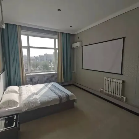 Yuexin Hotel