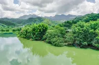 From the original villa of Sheliuxi Hotels near Baishi＇ao Peak