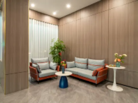 Kaman Hotel (Huazhou Bei'an Bus Station Zhouxuan Branch) Hotels in Huazhou