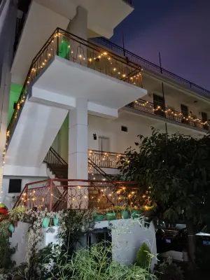 Weishan Longxi  HOTEL