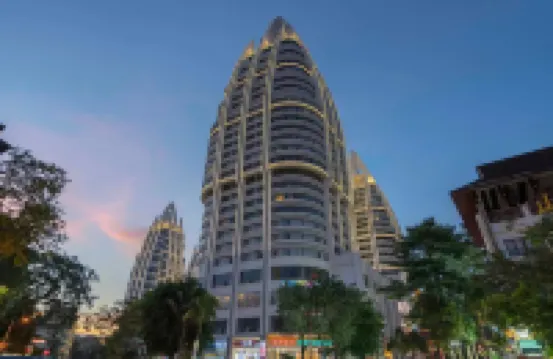 Xishuangbanna Yunxuan Retro Literature Hotel (Gaozhuang Star Night Market)