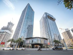 Changsha Lakeside Starry Sky Hotel (Meixi Huxi Subway Station)