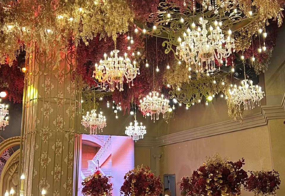 2. 쑹위안 홍위에 ..