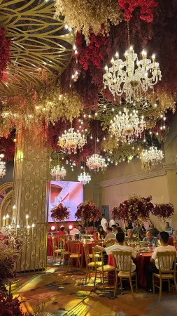 Songyuan HongYue Art Hotel