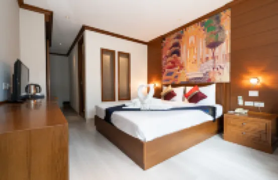 素坤逸班18號酒店