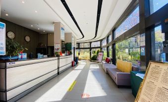 Jianyu Travel Hotel (Shuanglong Park)