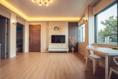 Shanwei Honghaiwan Guanhailou Homestay Hotels in Red Bay Tourist Resort