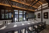 Suzhou Pingjiang Road Yihe Songmaoju (Pingjiang Road Historic Street Shop)