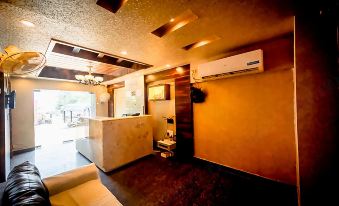 Goroomgo Deep Ganga Inn Puri ( Odisha)