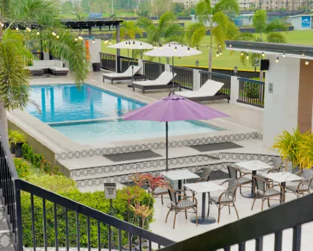 โรงแรม เดอะ แมนชั่น บูทีค โรงแรมในมาบาลากัต