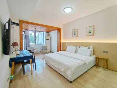 Yiyu Guesthouse