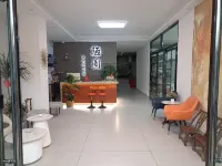 Louyuan Homestay (Border City Chatong Scenic Area)