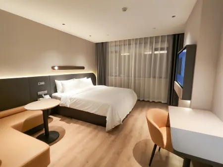 Jinjiang Hotel (Bozhou Lixin County Vehicle Administration Office)