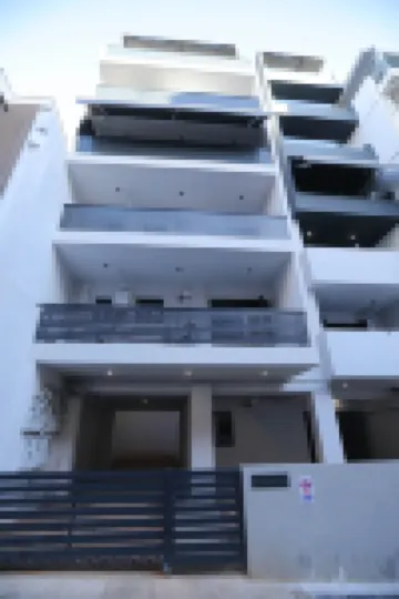 Athena Luxury Duplex | 2BR • 2 Baths • Parking • 1.5km to Acropolis Hotels in Neos Kosmos
