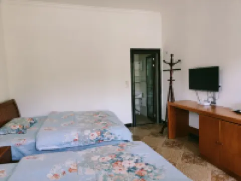 Ya'an Huangmaoxi Mountain Villa
