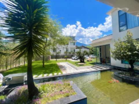 Xiaoshiqi Homestay (Sanyi International Airport)