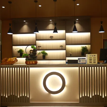 Libo Xiaoqikong Youran Chinese Inn