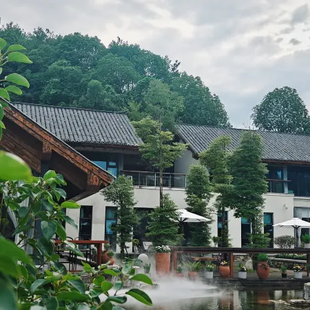 Zigong Xiyue Mountain Residence